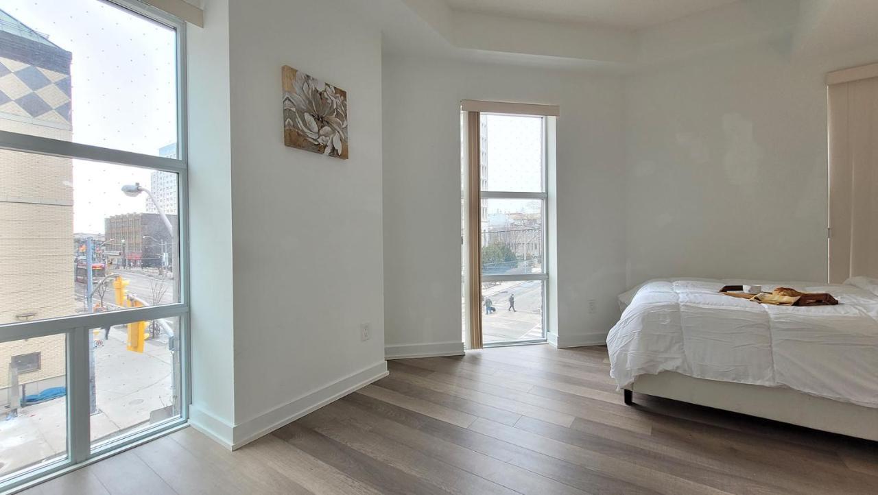 Lovely 3 Bedrooms In University Of Toronto Esterno foto