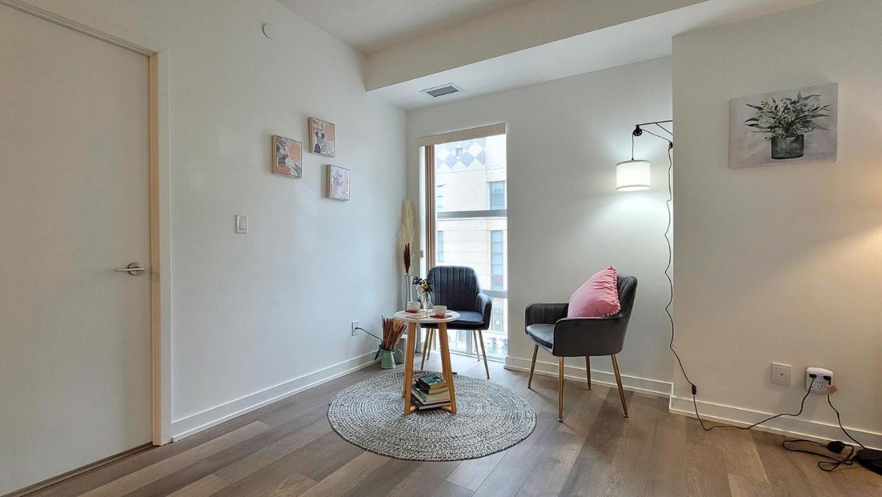 Lovely 3 Bedrooms In University Of Toronto Esterno foto