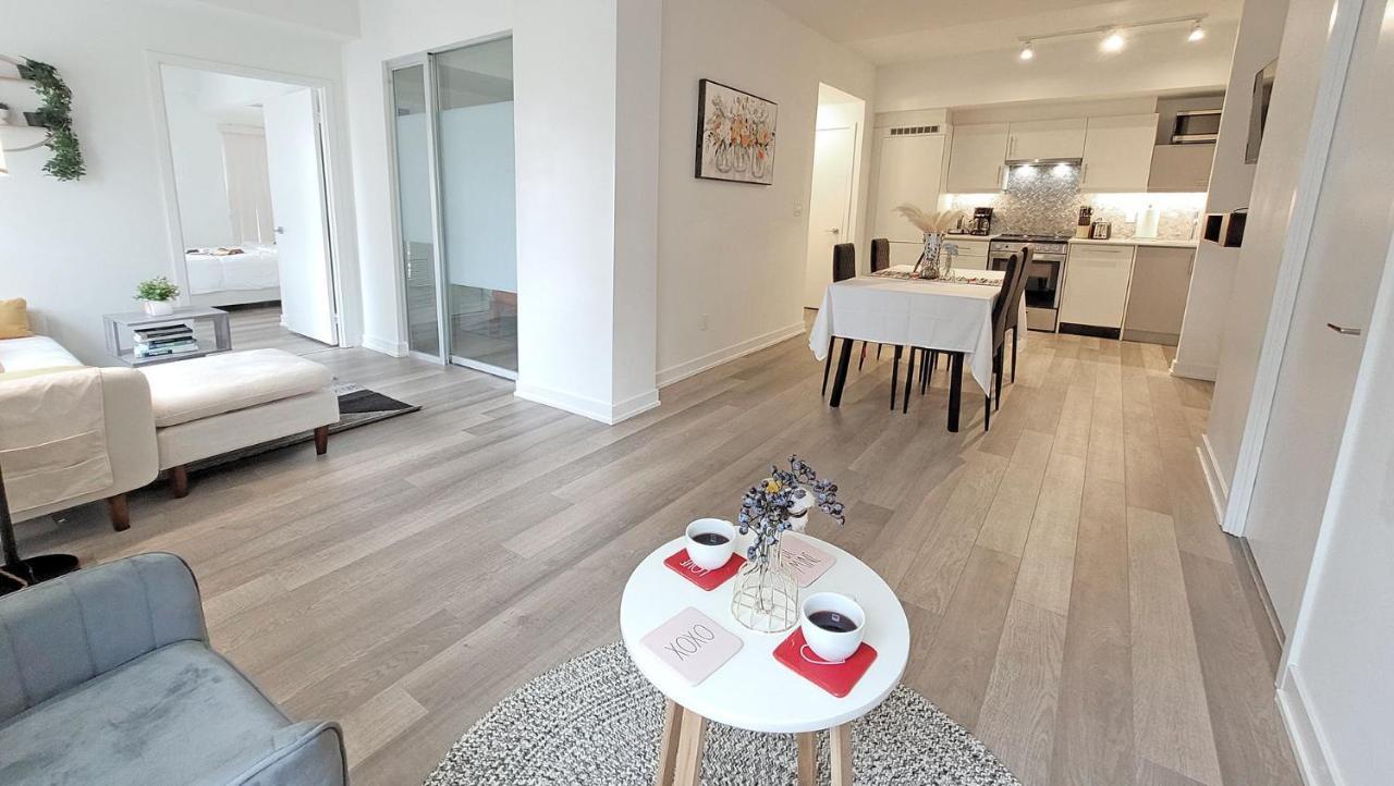 Lovely 3 Bedrooms In University Of Toronto Esterno foto